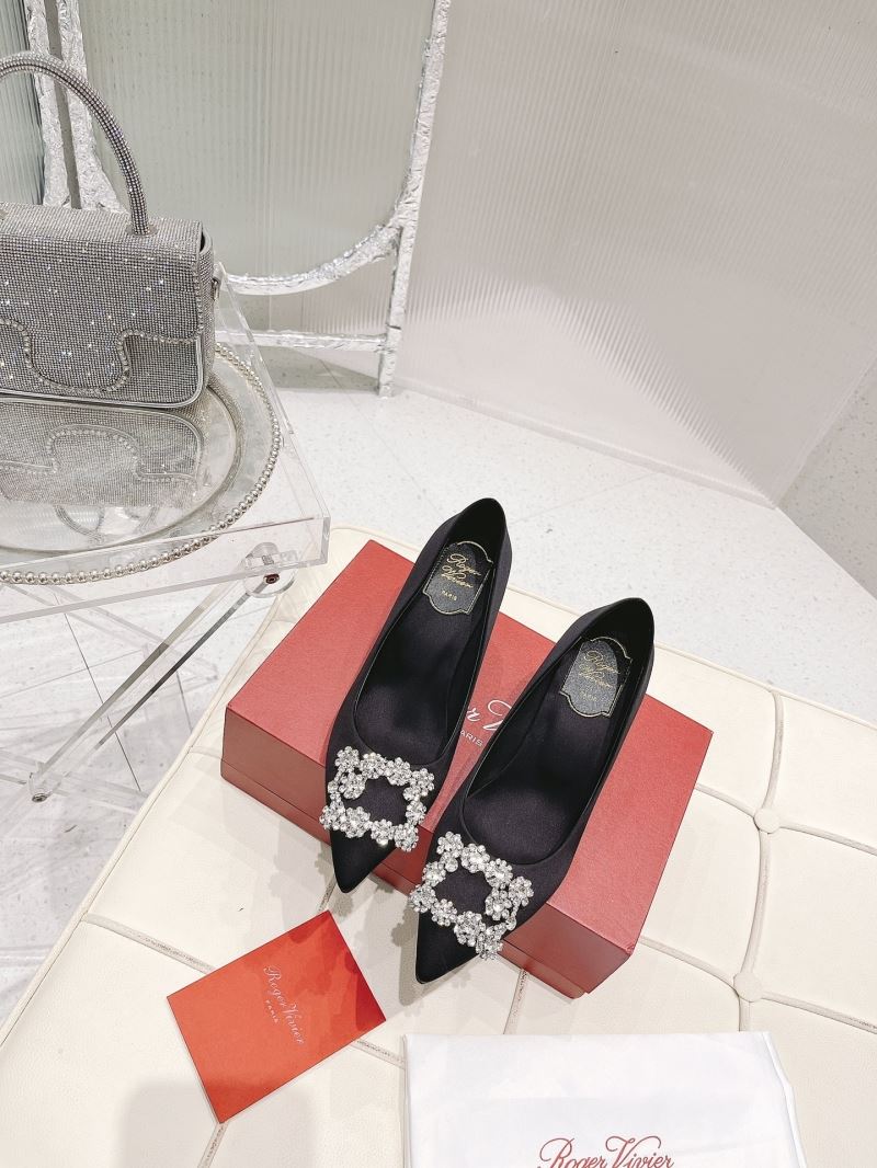 Roger Vivier flat shoes